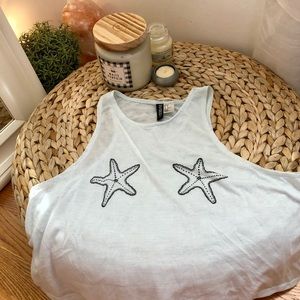super cute loose starfish shirt